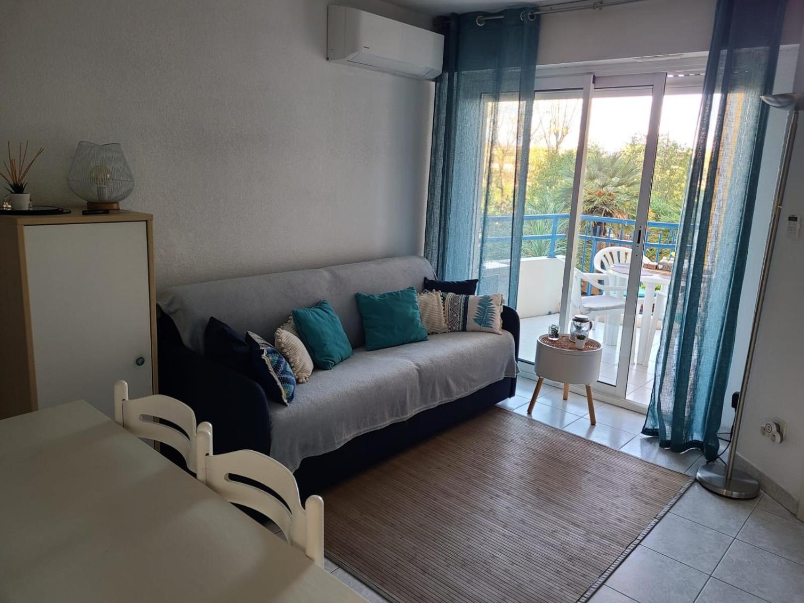 T2 Climatise A 5 Minutes A Pied De La Plage Avec Parking, Piscine Et Wifi Frejus Exterior photo